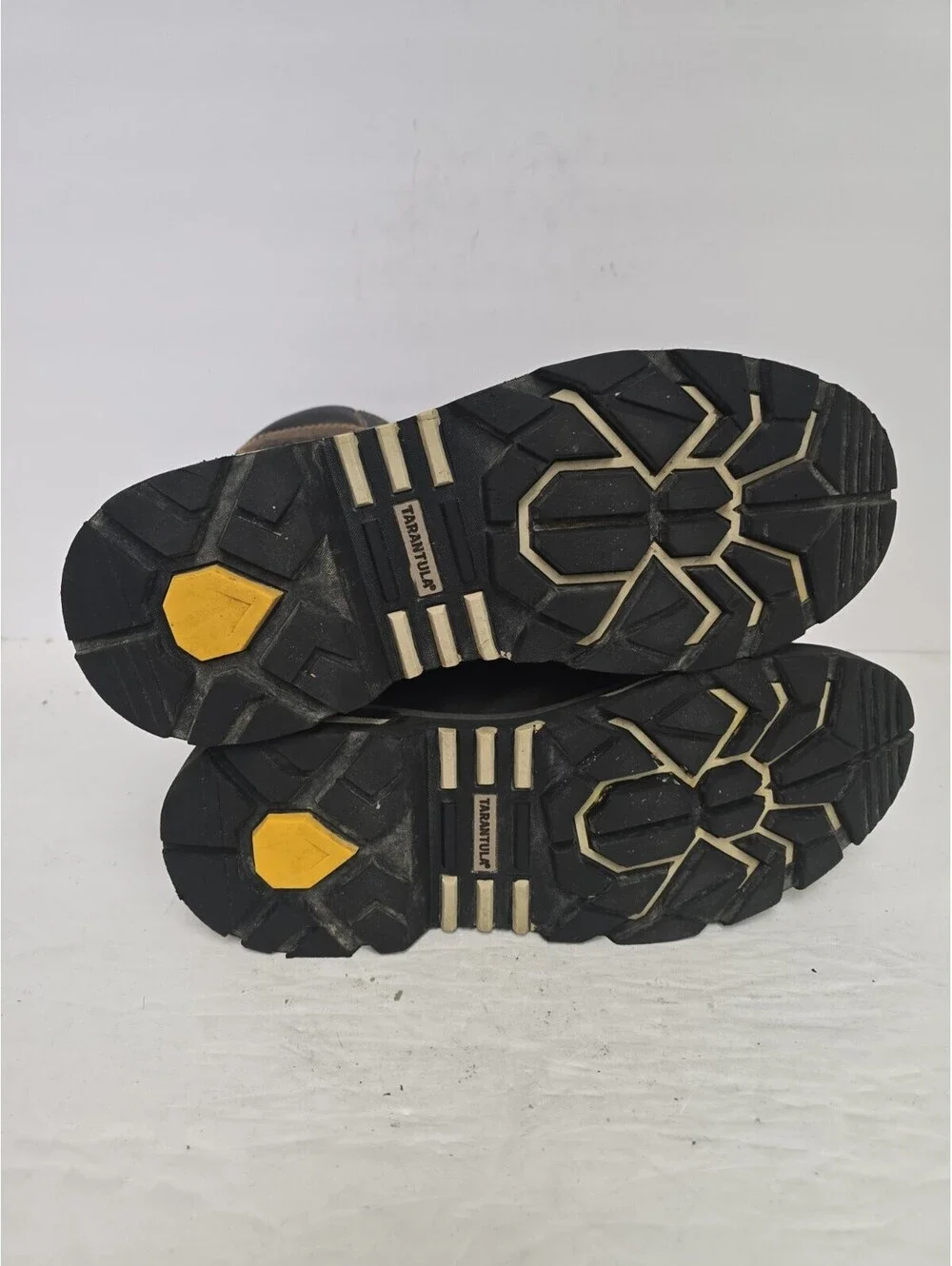 Dakota Men's 529 8